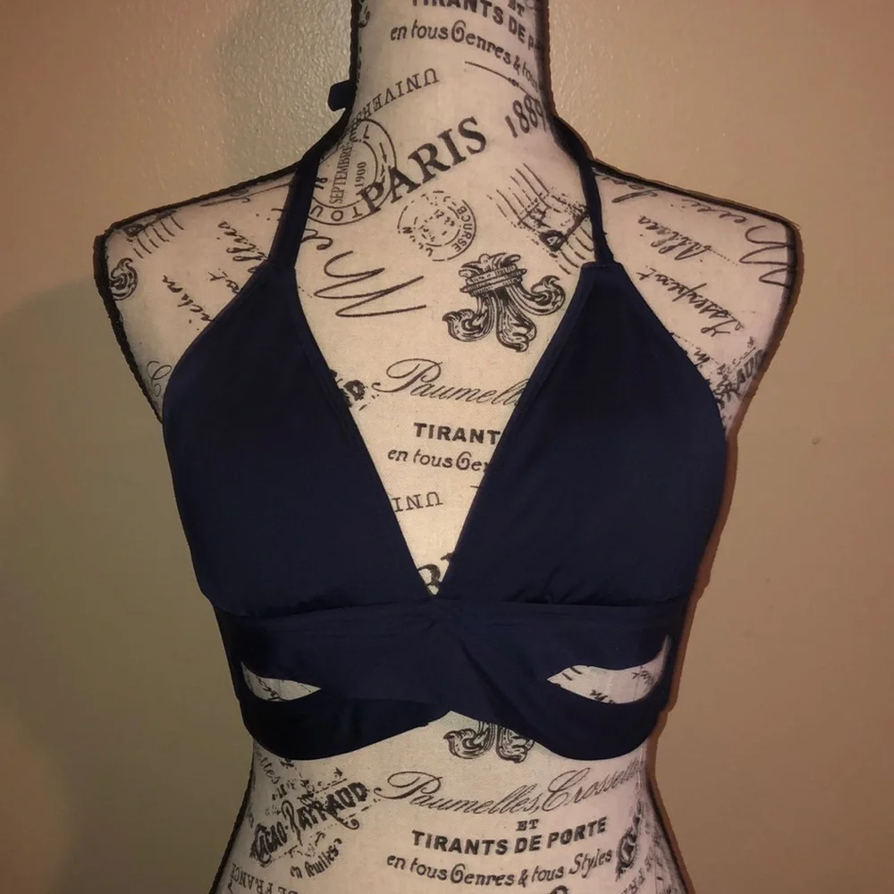 Bikini Top - Picture 1 of 3
